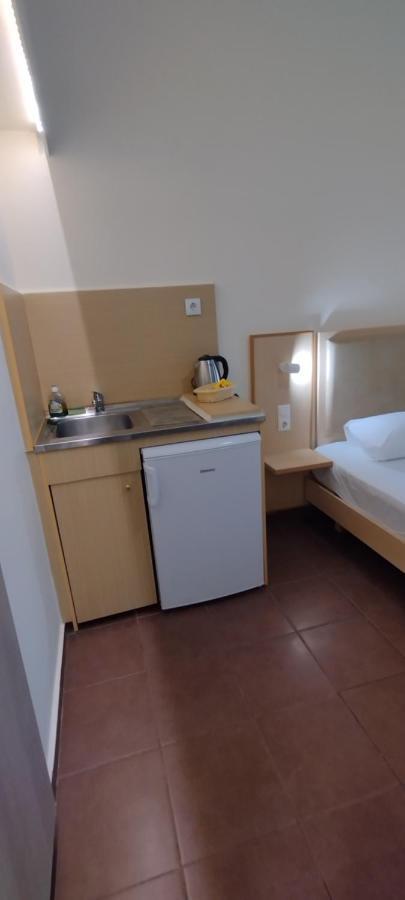 Sweetmar Guestrooms-Ground Floor Cós Exterior foto